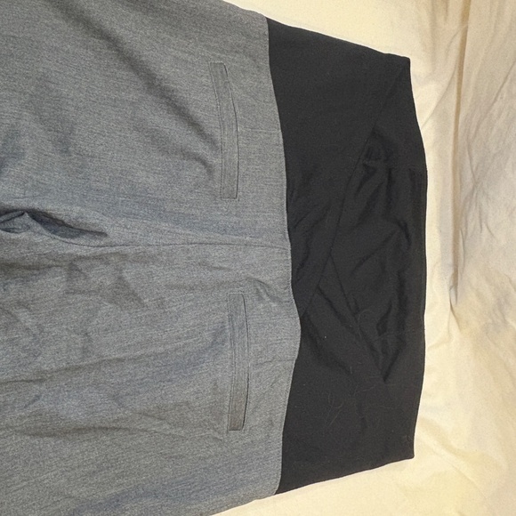 Ingrid & Isabel Maternity Pants Womens 6 Black/Gray Bootcut Full Panel - Picture 9 of 10